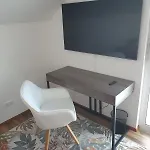 & Business - 3-bedroom House Апартаменты